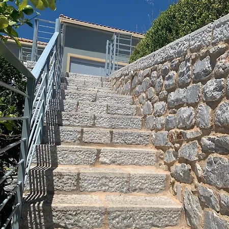 Ageranos Seaview House * Kamares (Mani)
