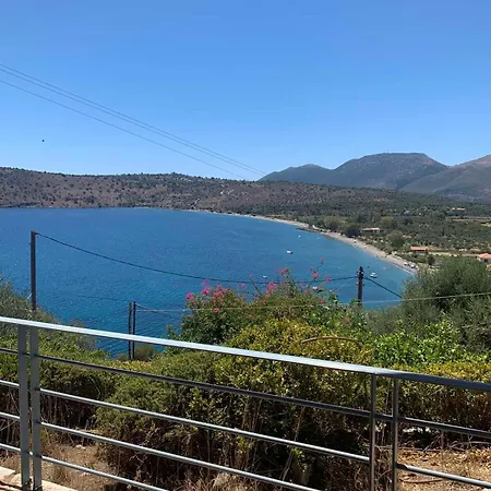 Ageranos Seaview House 度假居 Kamáres