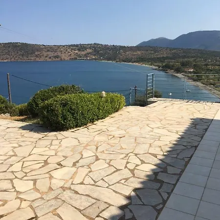 Ageranos Seaview House *